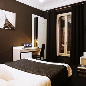 De L'exposition - République Hotel Parigi